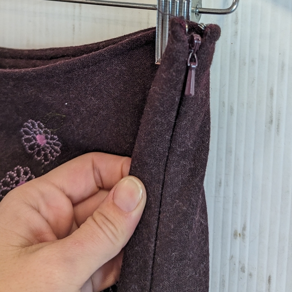 WILLI SMITH embroidered flower plum wool blend a-line midi skirt - Picture 3 of 8